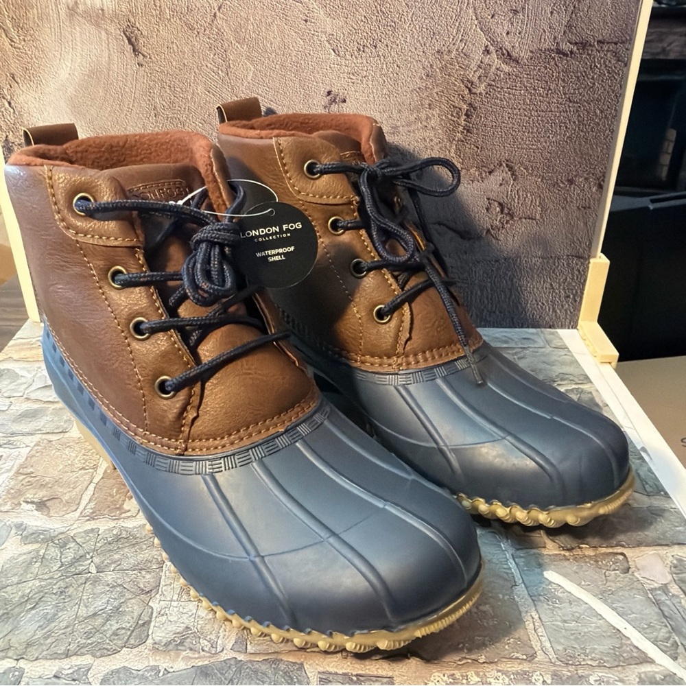 London Fog Winley Women's Water-Resistant Duck Boots 9M